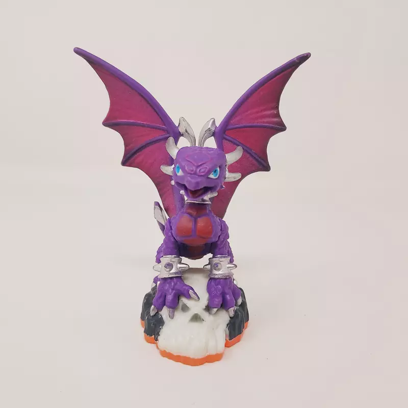 Skylanders Giants Cynder